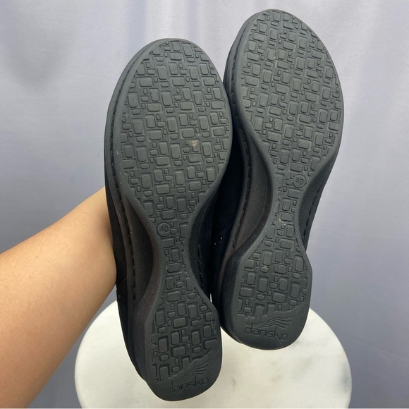 Dansko Lois Black Suede Studded Wedge Size 40 US SIZE 9.5-10 - Picture 6 of 6